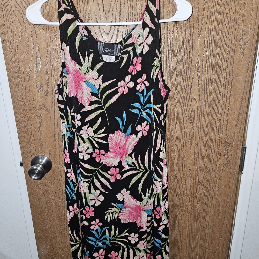 Size S flower print Slinky Brand dress